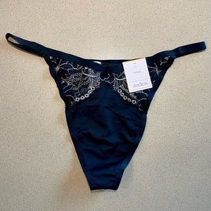 NWT Auden Black & Lace Thong Panty - size M